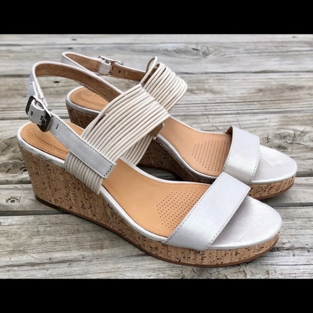 New Corso Como platform wedges size 7.5